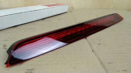 Дополнительный стоп сигнал Porsche Cayenne