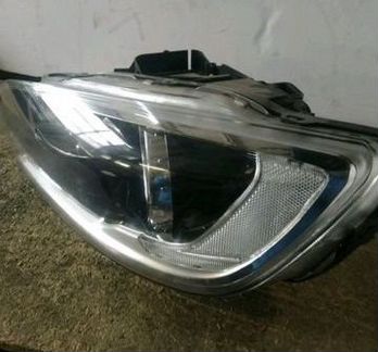 Фара левая Volvo S60 с 2013