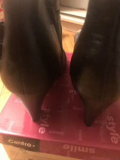 Полусапожки новые39