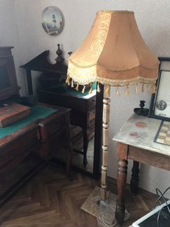 Торшер старинный, оникс