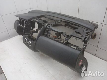 Торпедо Nissan Tiida C11 HR16DE 2011