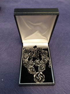 Комплект (колье и серьги) серебро. Новые