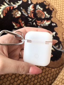 Чехол на airpods