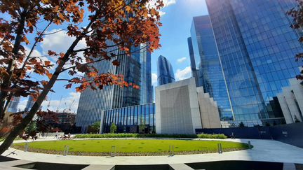 1-к апартаменты, 45.1 м², 55/75 эт.