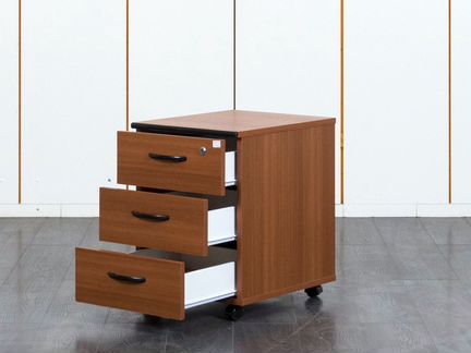 Тумба с ящиками. Офисная мебель б/у