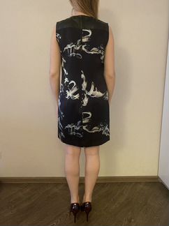 Платье hugo boss 42-44 размер