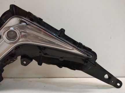 Фара противотуманная передняя правая Lexus Lx 3