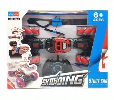 Машинку перевертыш Skidding управление рукой