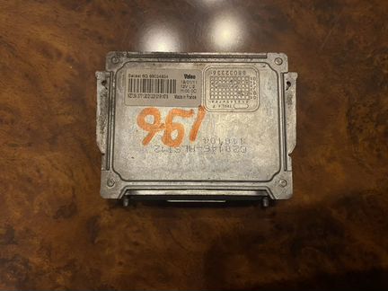 Блок розжига вольво 30784923