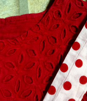 Платье нарядное из хлопка 98-104см (2-4 года)