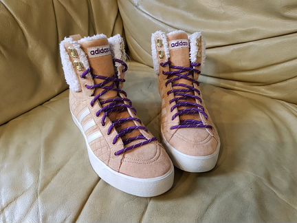Кроссовки новые утепленные Adidas 38 р
