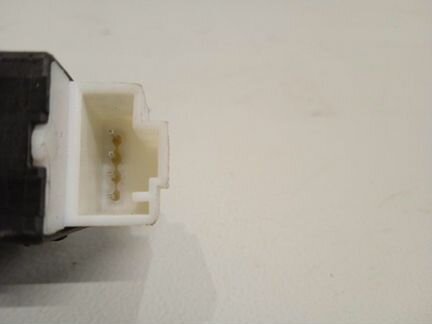 Кнопка центрального замка Volkswagen Polo 612 cfna