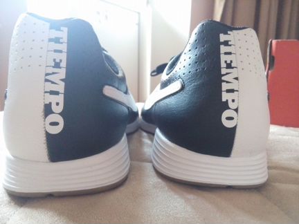 Новые кожаные Nike, 39 размер