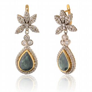 Серьги золотые с сапфирами и бриллиантами 