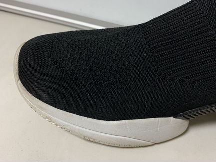 Кроссовки Zara