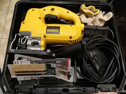 Лобзик DW341K (550 Вт)