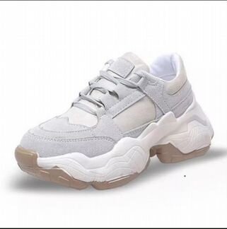 Кроссовки женские