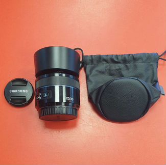 Samsung NX 45mm f1.8 2d/3d