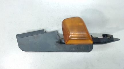 Повторитель поворотов правый передний Iveco Strali