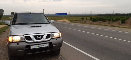 Nissan Terrano 2.4 МТ, 2003, 340 000 км