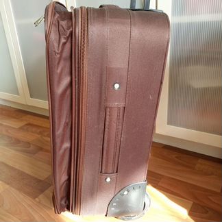 Чемодан на 2 колесах ручная кладь