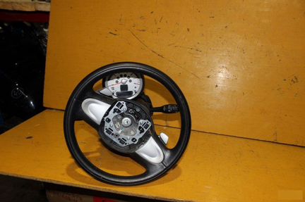 Руль левый Mini Hatch