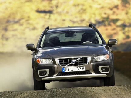 Лобовое стекло XC70 III Cross Country 5D WGN (07)