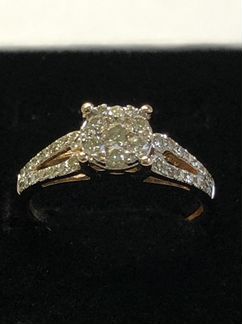 Золотое кольцо с бриллиантами